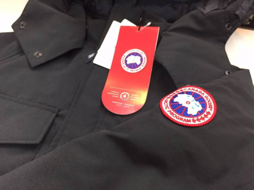 アウトドアのカナダグース（CANADA GOOSE）