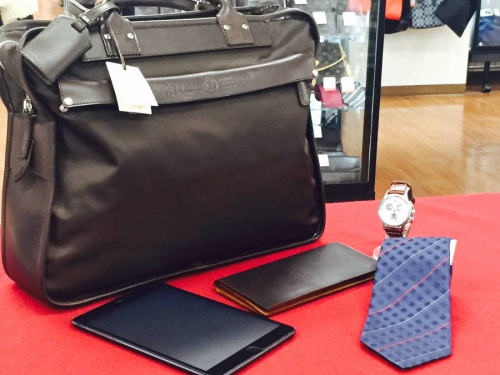 ブランド・ラグジュアリーの腕時計