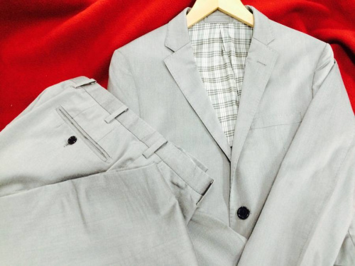 ビジネスアイテムのバーバリー(BURBERRY)