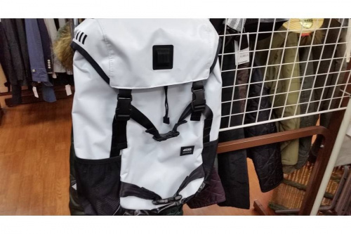 メンズバッグのバックパック