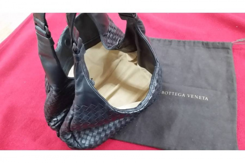 カンバーナバッグのBOTTEGA VENETA
