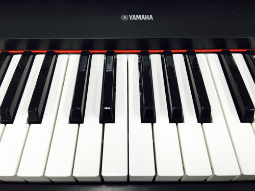 上板橋楽器の電子ピアノ