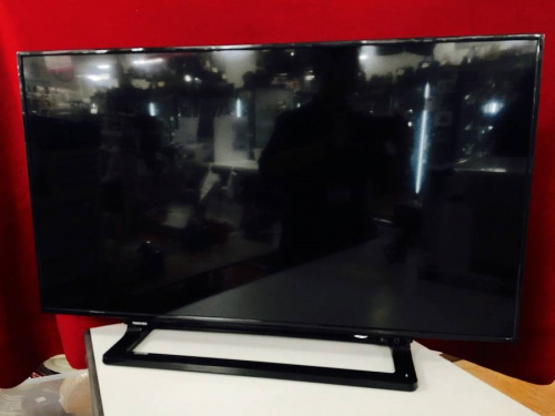 生活家電の液晶テレビ