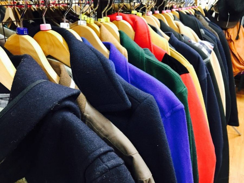 ジャケットのUNITED TOKYO