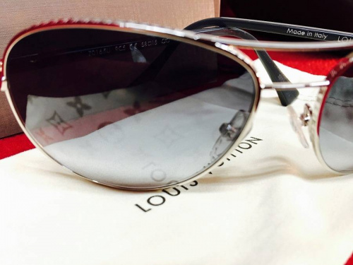 上板橋小物のLOIS VUITTON
