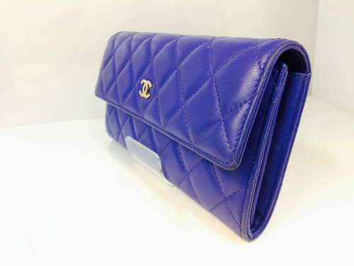 ＣＨＡＮＥＬの財布