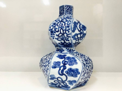 源右衛門】祥瑞手瓢形花瓶 を入荷致しました♪【トレファク上板橋店