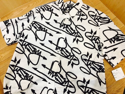 シャツのステューシー(stussy)
