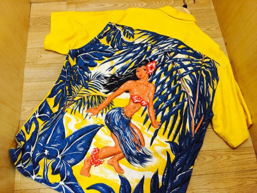 アロハシャツの夏物衣類