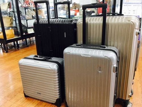 ブランド・ラグジュアリーのRIMOWA