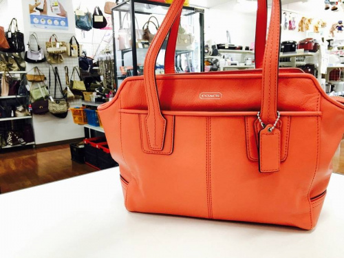 ブランド・ラグジュアリーのRIMOWA