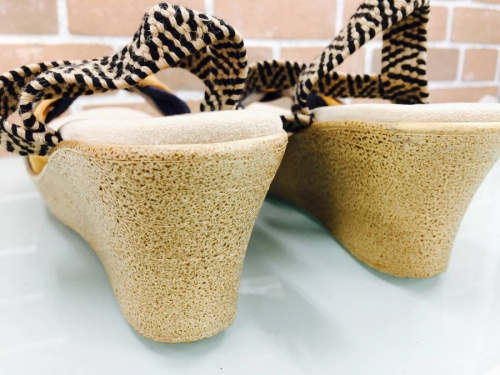 上板橋オススメのISLAND SLIPPER