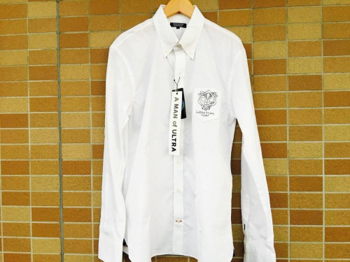 シャツのGUILD PRIME