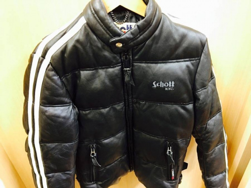 ジャケットのダウン