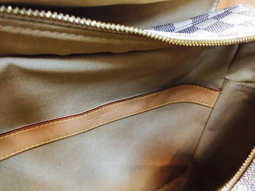 ルイヴィトン（LOUIS VUITTON）のアズール