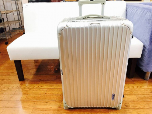 バッグのRIMOWA