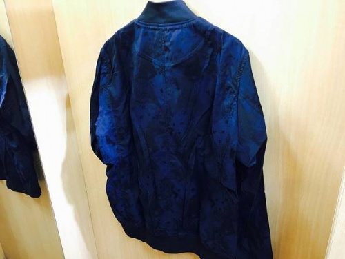 ブルゾンのKATHARINE HAMNETT