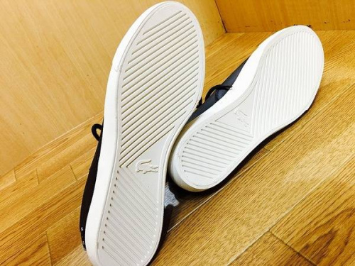 ラコステ（LACOSTE）のスニーカー