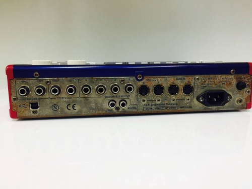 サンプリングマシンのDJ