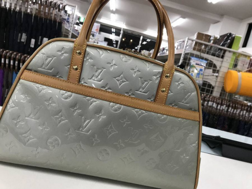 レディースファッションのルイヴィトン(LOUIS VUITTON)