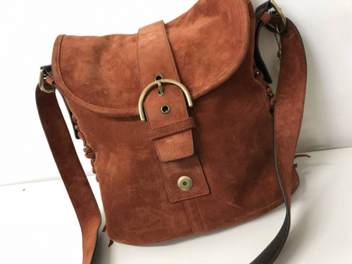 ショルダーバッグ