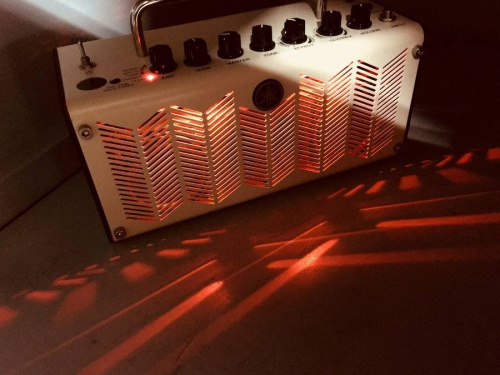 アンプのエレキギター