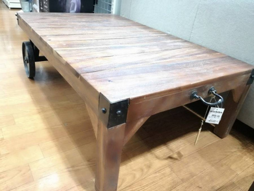 トロリーの東谷