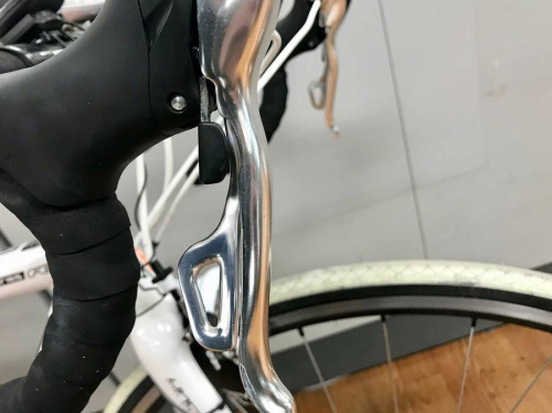 ロードバイクのFELT