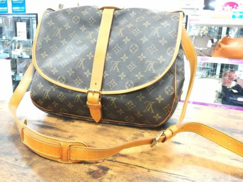 ルイヴィトン（LOUIS VUITTON）のポシェット