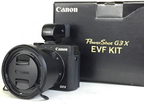 メンズファッションのデジタルカメラ