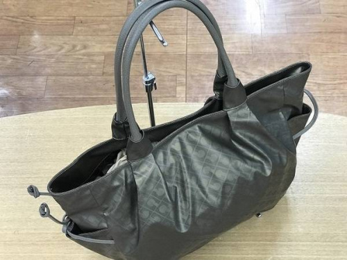 中野　池袋　中古　ブランド　買取のトートバッグ