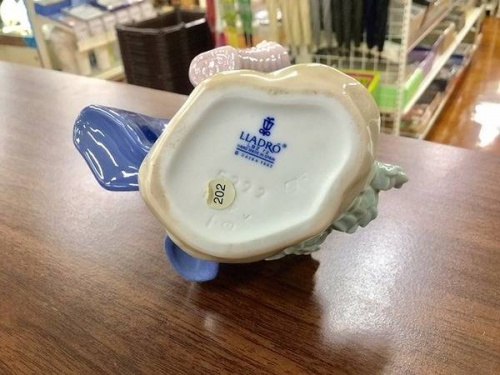 置物のリヤドロ