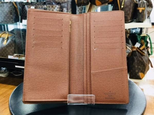 財布のルイヴィトン