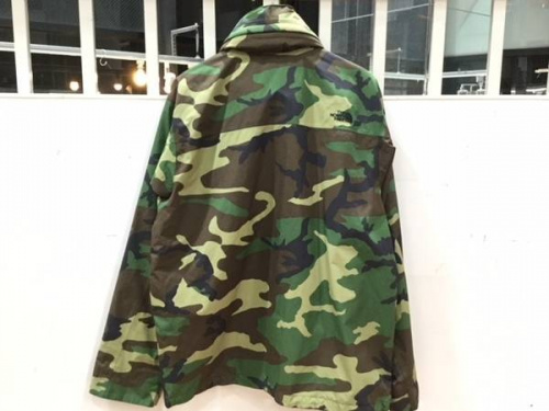 ジャケットのノースフェイス