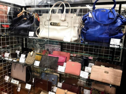 板橋 練馬 中野 池袋 洋服 コーチ 中古 買取