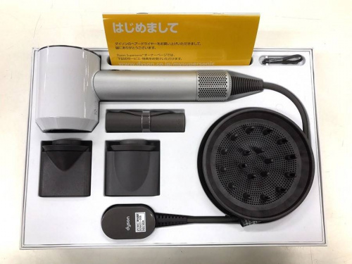 ドライヤーのdyson