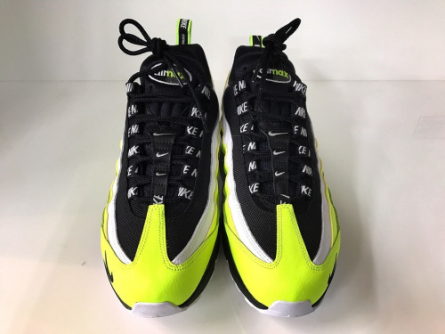 スニーカーの板橋　練馬　中野　池袋　洋服　中古　買取