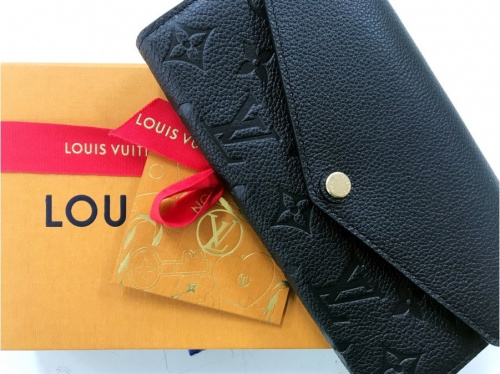 ブランド・ラグジュアリーのLOUIS VUITTON