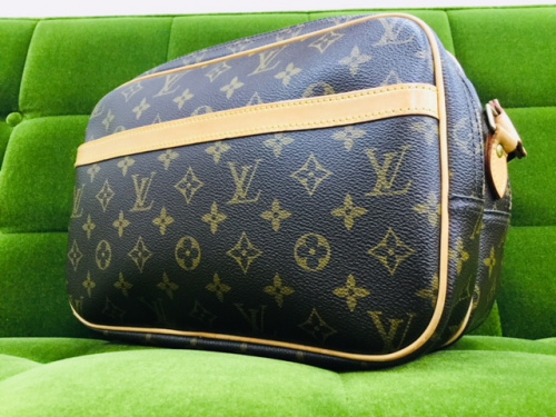ブランド・ラグジュアリーのLOUIS VUITTON