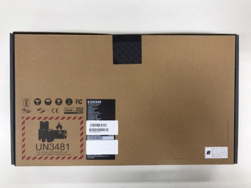 ノートパソコンのASUS