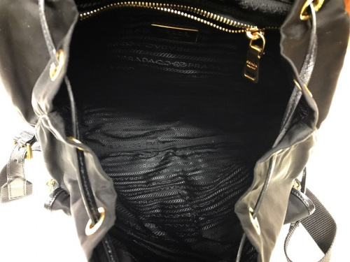 板橋　練馬　中野　池袋　ブランド　中古　買取の板橋　練馬　中野　池袋　プラダ　中古　買取