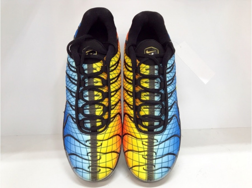 スニーカーのNIKE