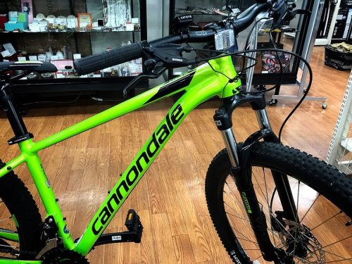 自転車のCannondale