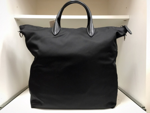 PRADAの板橋　練馬　中野　池袋　ブランド　中古　買取