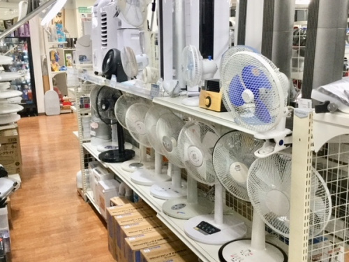 扇風機の扇風機　タワーファン　買取