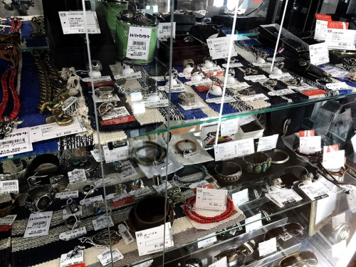 板橋　練馬　中野　池袋　アクセアリー　中古　買取