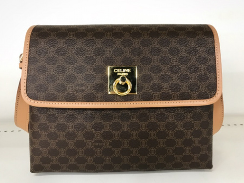 バッグのCELINE