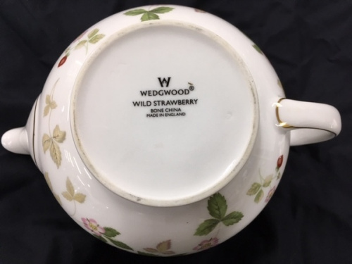 洋食器のウェッジウッド