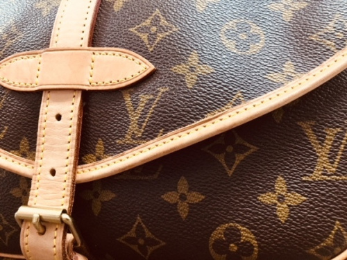 ブランド・ラグジュアリーのLOUIS VUITTON