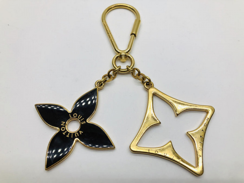 アクセサリーのLOUIS VUITTON